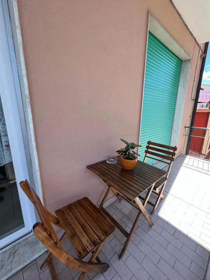 Casa Lollo Lägenhet Chiavari Exteriör bild
